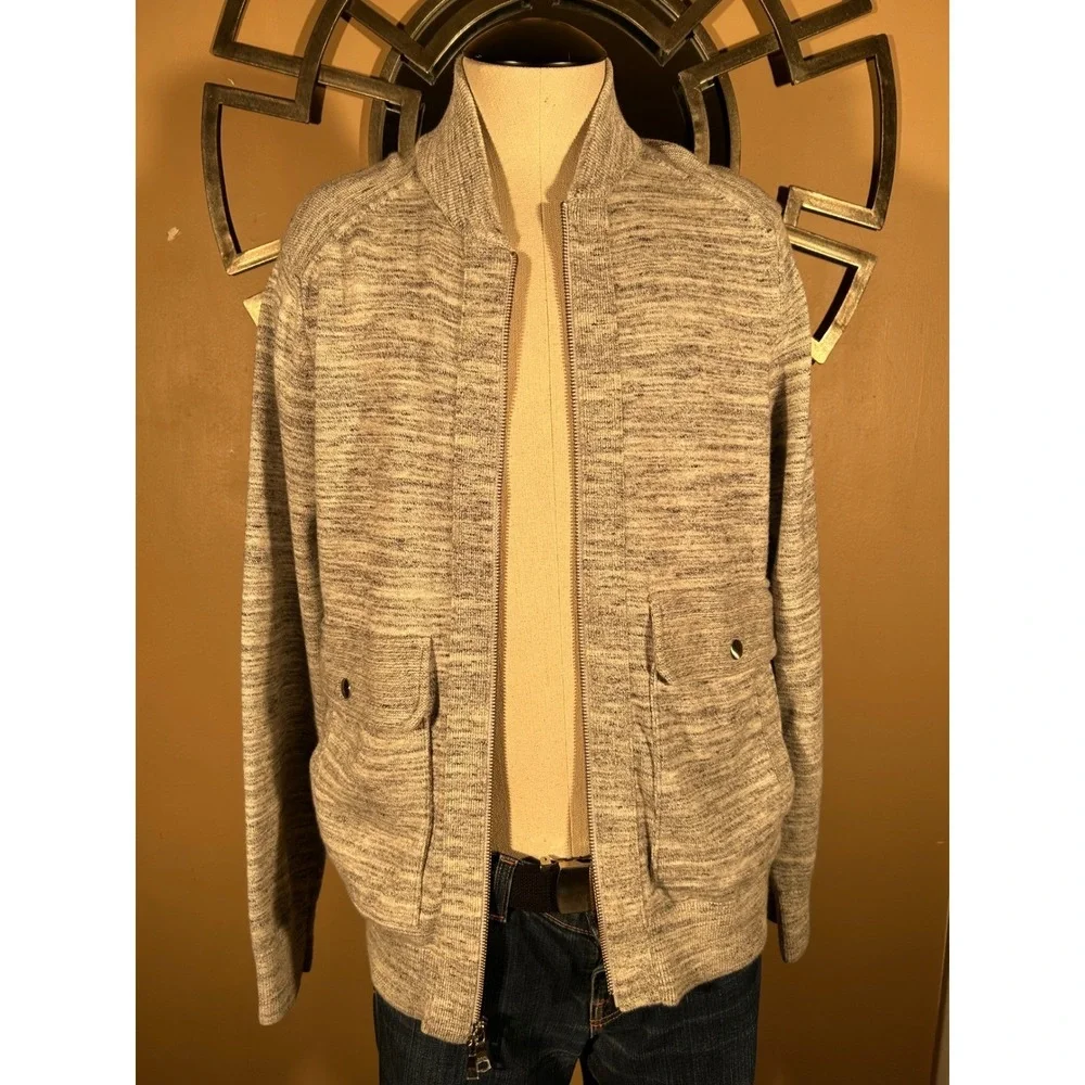Banana Republic wrap yourself